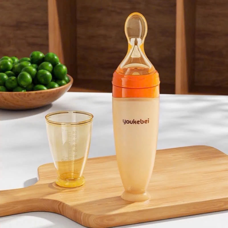 Youkebei 120ml Silicone Baby Feeding Spoon Bottle, With Volume Marking, Easy To Feed Porridge, Powder, Milk